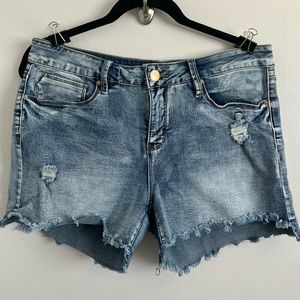 Royalty for Me jean shorts